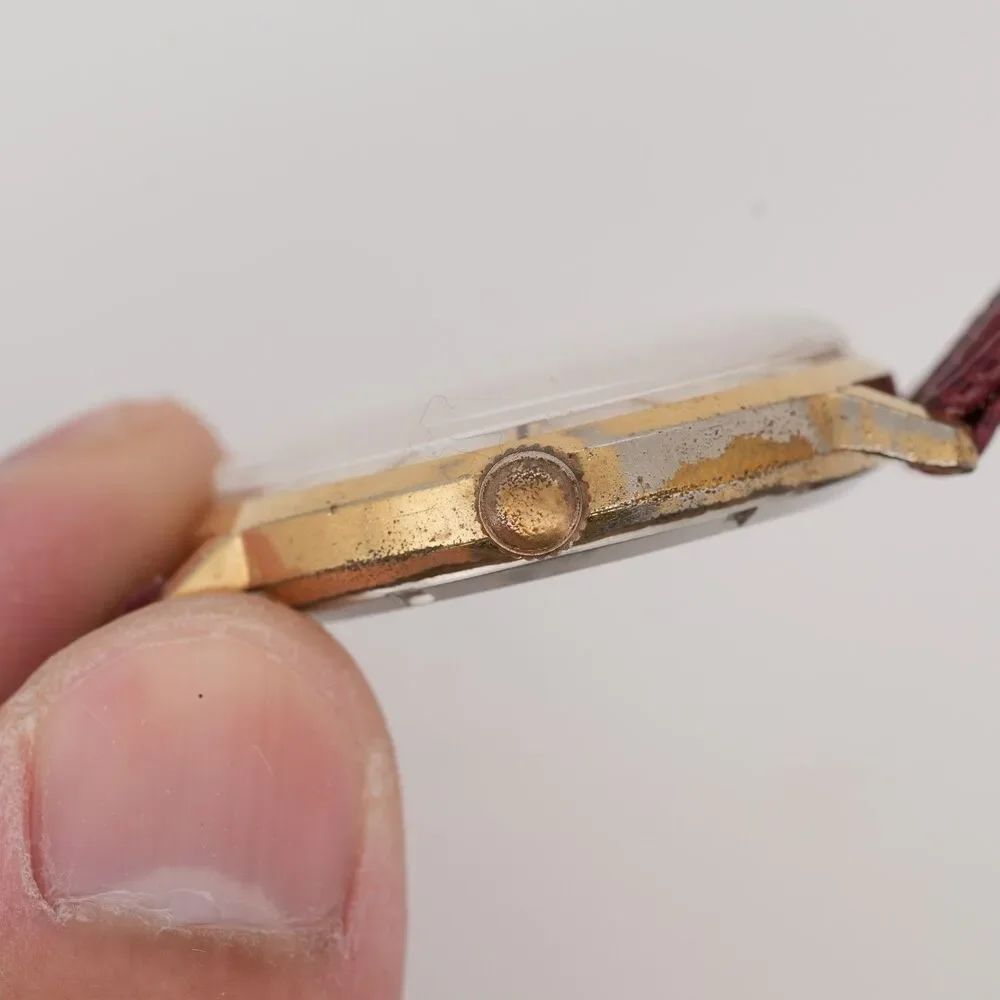 Vintage Hilton 17 Jewels Manual Wind Watch 33mm New Crystal NOS Strap Runs Well